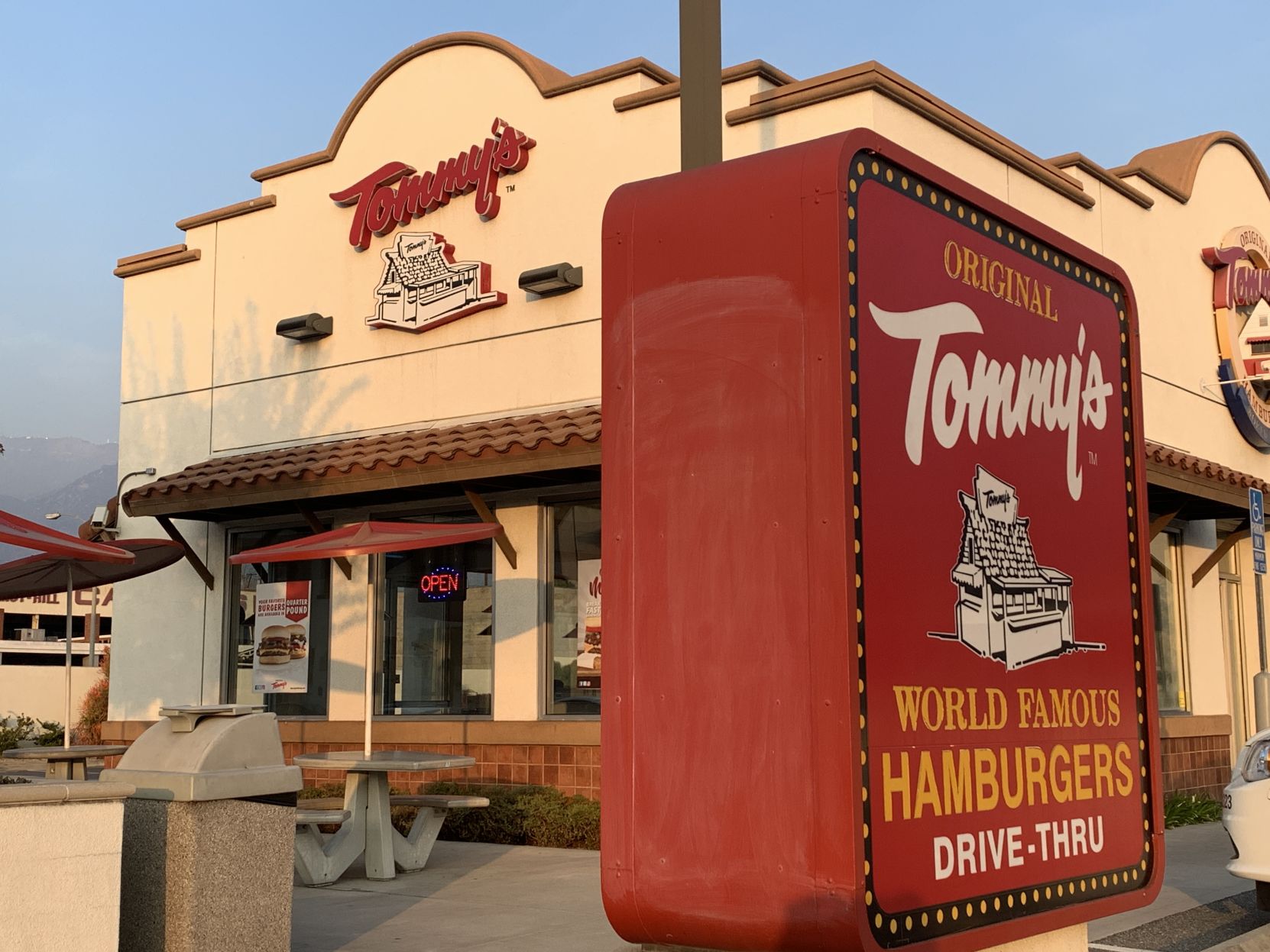 Tommys2.jpeg